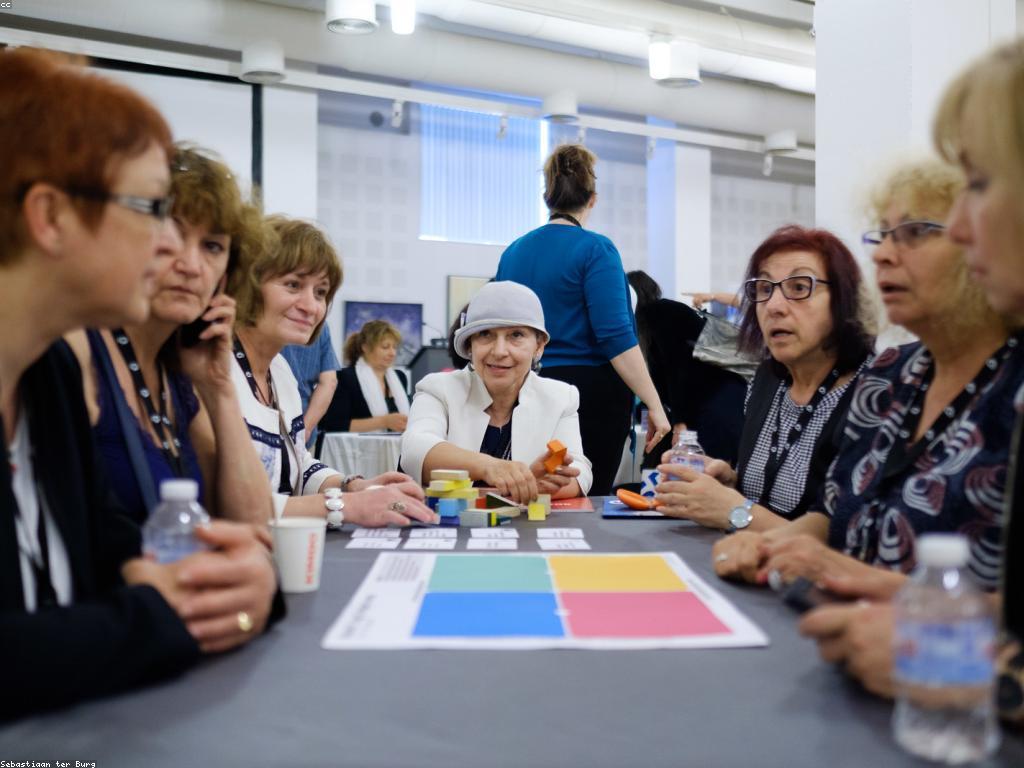 អត្ថបទពត៌មាន និង ផលប៉ះពាល់លើសង្គម