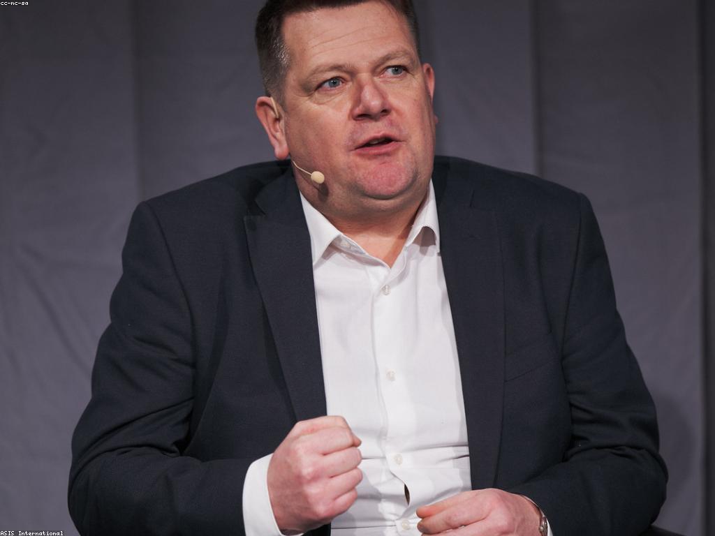 សារៈសំខាន់នៃអត្ថបទពត៌មានក្នុងការបញ្ចូលខ្លួនក្នុងសហគមន៍